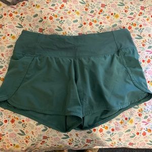 Lululemon Speed Up Short in Aqua blue/green